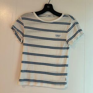 Obey short sleeve tee.